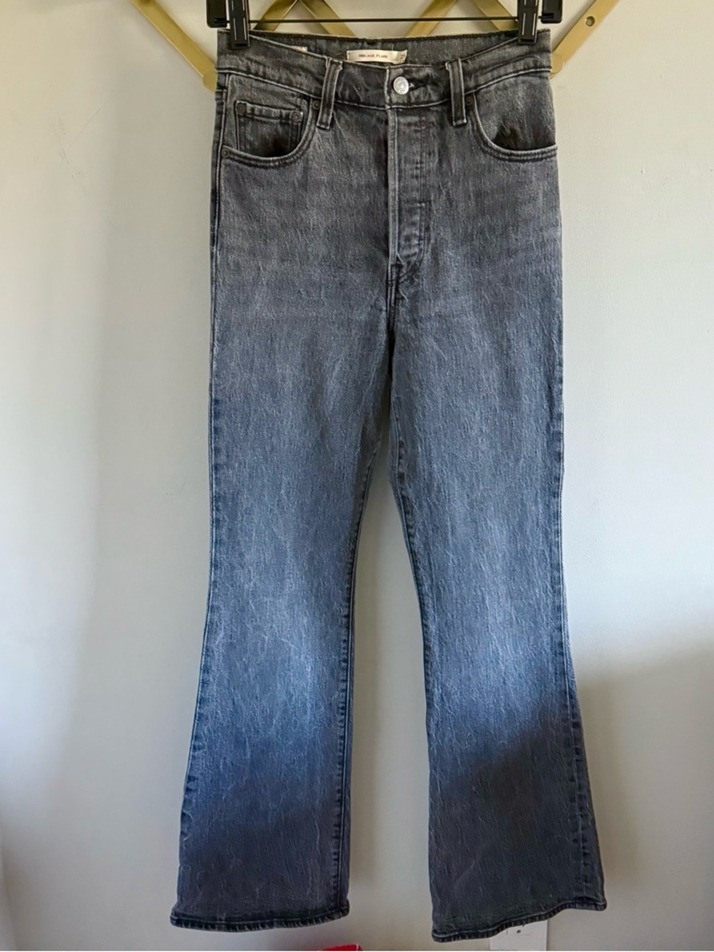 Levi’s Ribcage Flare washed black denim full length jean | Size 25 - Picture 3 of 11